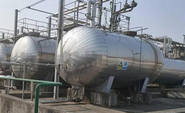<b>武汉某化工厂储罐电伴热保温项目</b>